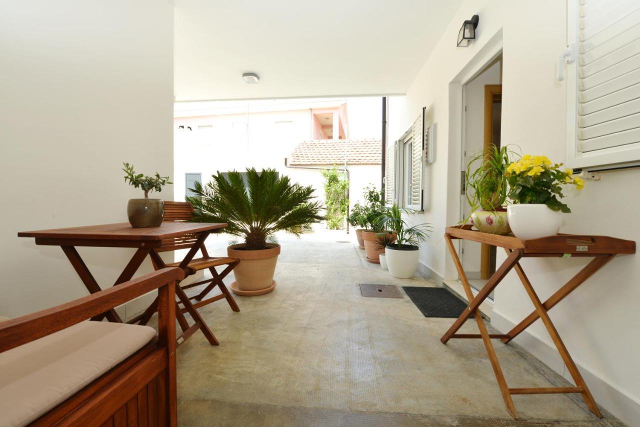 Lorena Apartment